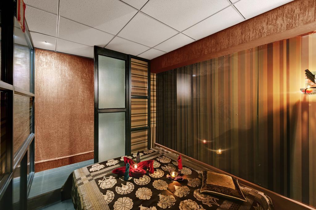 Comfort Inn Sunset Ahmedabad Exterior foto